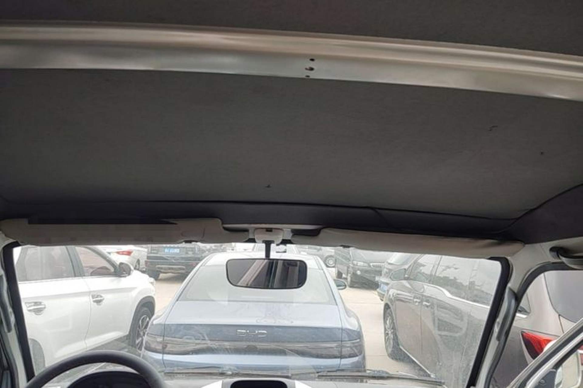 Used King Long Golden Way 2016 2.0L Value-Plus Edition 4G20 Headliner