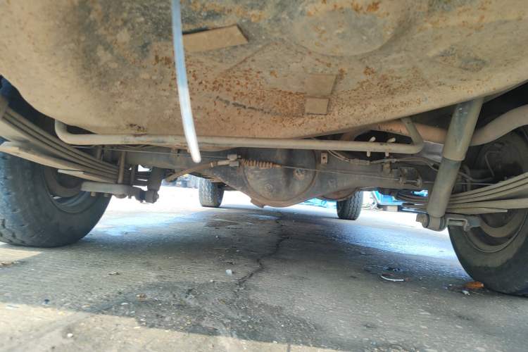 Used King Long Golden Way 2016 2.0L Value-Plus Edition 4G20 Chassis Rear