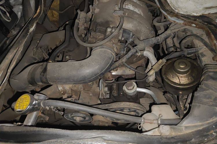 Used King Long Golden Way 2016 2.0L Value-Plus Edition 4G20 Engine Bay
