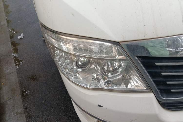 Used King Long Golden Way 2016 2.0L Box Truck 4G20 Right Front Headlight