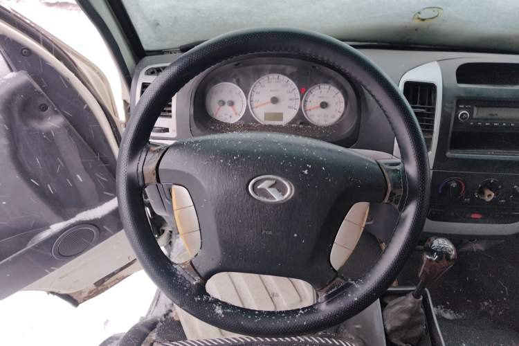 Used King Long Golden Way 2016 2.0L Value-Plus Edition 4G20 Steering Wheel