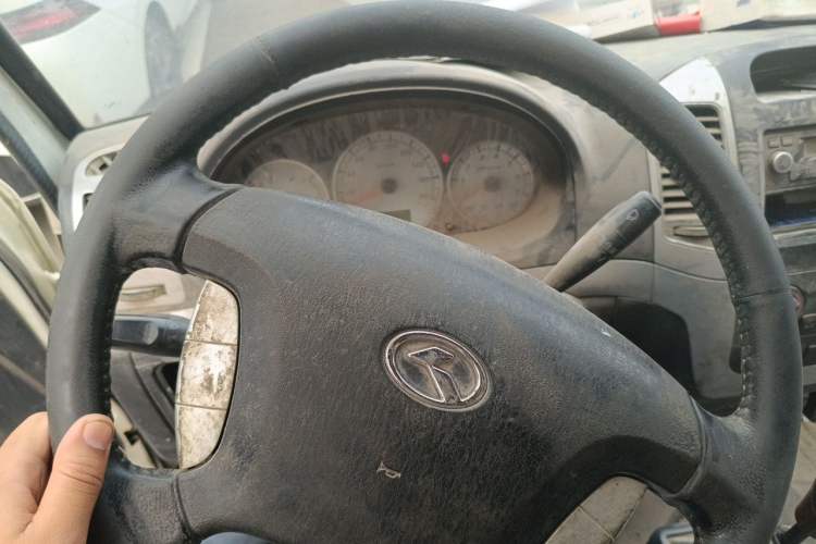 Used King Long Golden Way 2016 2.0L Value-Plus Edition 4G20 Steering Wheel