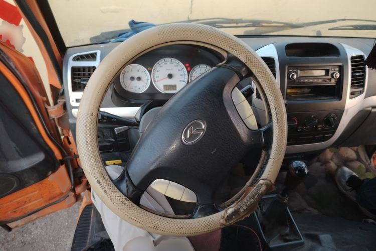 Used King Long Golden Way 2016 2.0L Box Truck 4G20 Steering Wheel