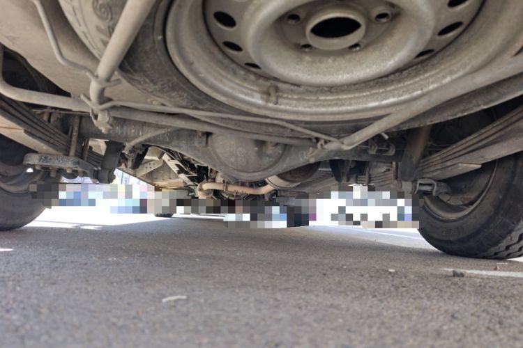Used King Long Golden Way 2017 2.2L Van Series V22 Chassis Rear
