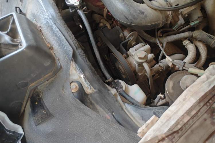 Used King Long Golden Way  Engine Bay Right