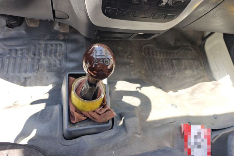 Used King Long Golden Way 2017 2.2L Van Series V22 Gear Lever