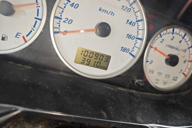 Used King Long Golden Way  Odometer Close Up