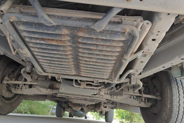 Used King Long Golden Way 2018 2.0L Van Series V20 Chassis Front