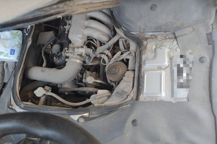 Used King Long Golden Way 2018 2.0L Van Series V20 Engine Bay