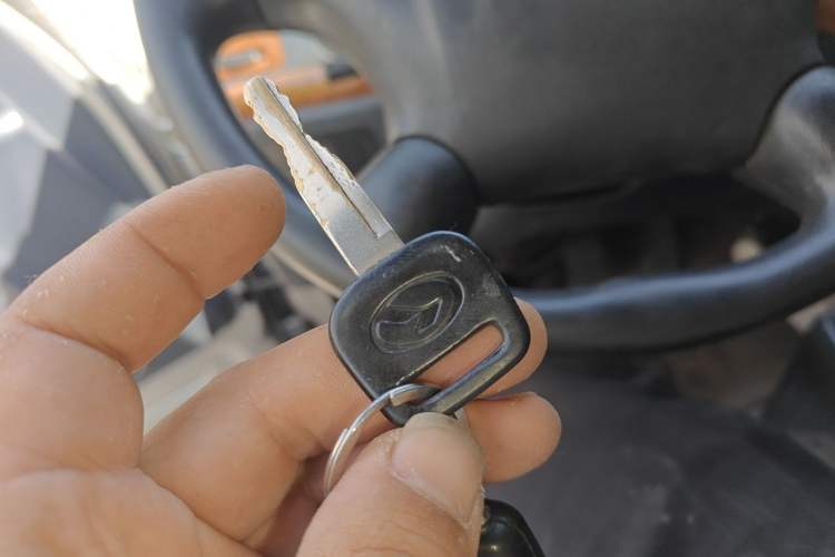 Used King Long Golden Way 2018 2.0L Van Series V20 Vehicle Key