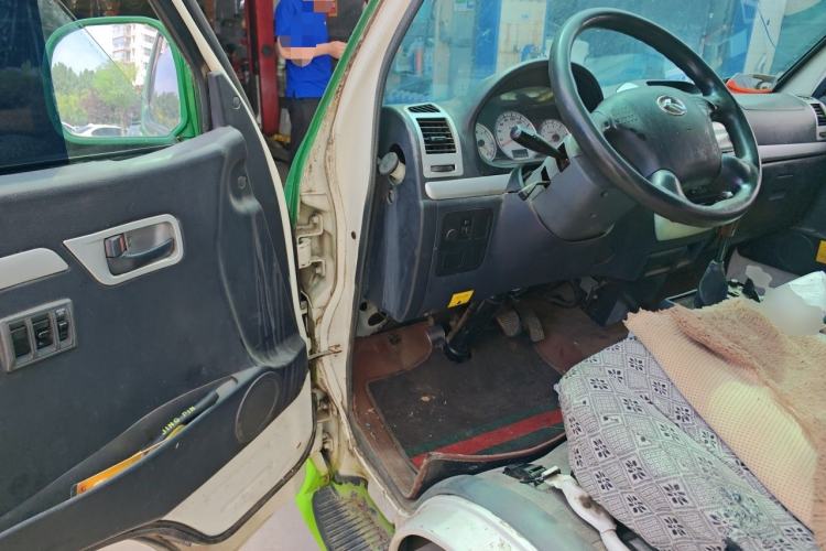 Used King Long Golden Way 2018 2.0L Van Series 4G20 Driver Seat
