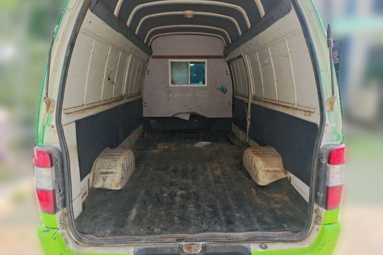 Used King Long Golden Way 2018 2.0L Van Series 4G20 Trunk