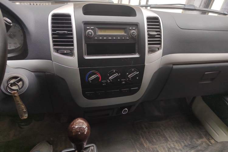 Used King Long Golden Way 2018 2.0L Van Series 4G20 Audio And AC Panel