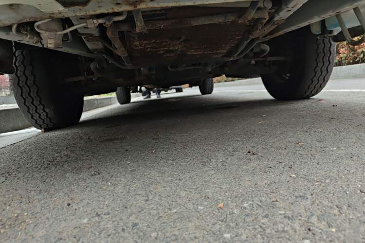 Used King Long Golden Way 2018 2.0L Van Series 4G20 Chassis Front