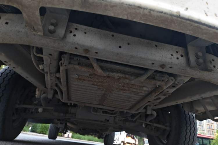 Used King Long Golden Way 2018 2.0L Van Series 4G20 Chassis Front