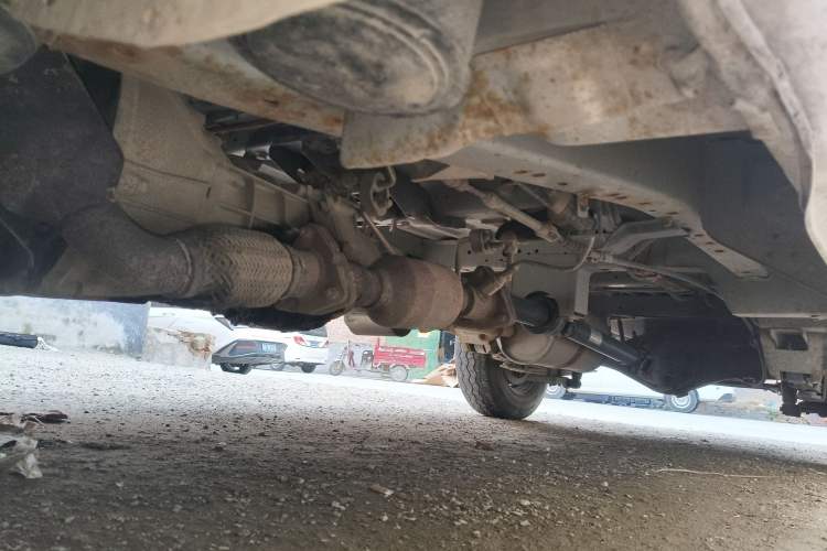 Used King Long Golden Way 2018 2.0L Business Series 4G20 Chassis Front Left