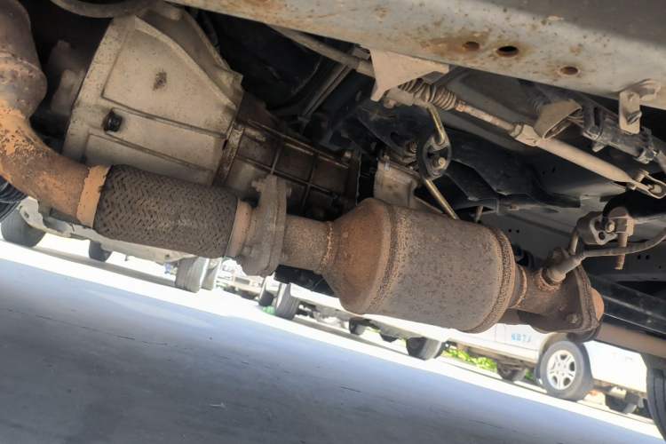Used King Long Golden Way  Chassis Front Left