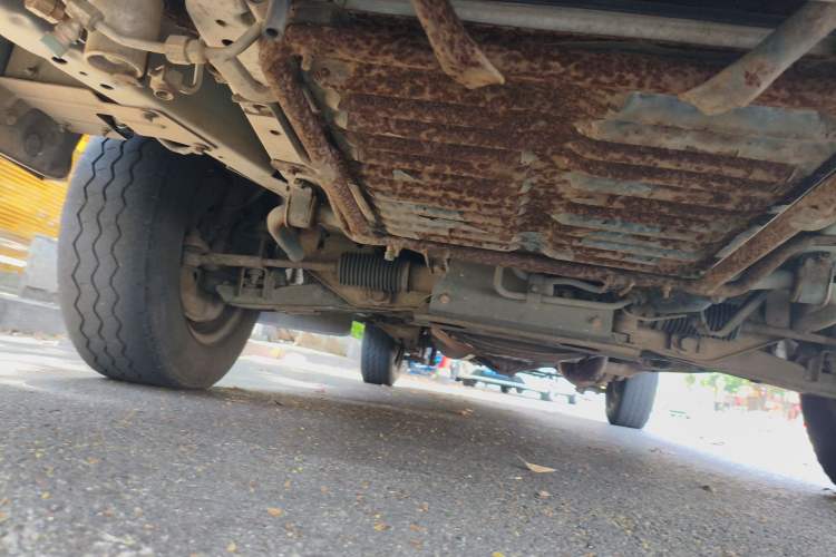 Used King Long Golden Way 2018 2.0L Van Series 4G20 Chassis Front
