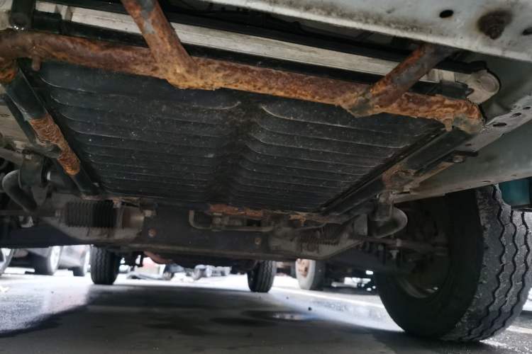 Used King Long Golden Way 2018 2.0L Business Series 4G20 Chassis Front