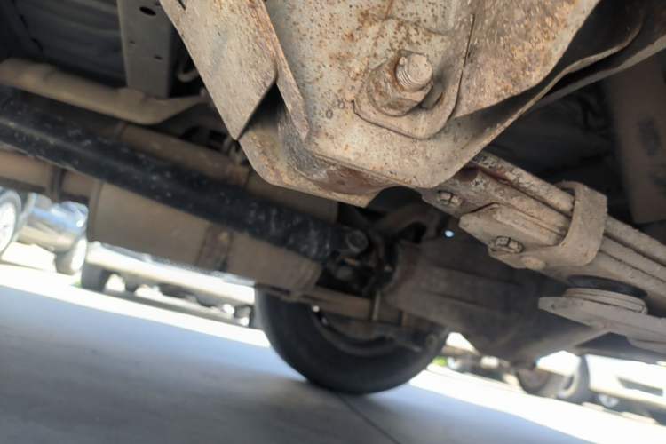 Used King Long Golden Way  Chassis Rear Left