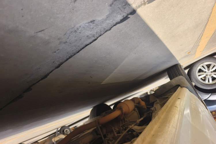 Used King Long Golden Way 2018 2.0L Van Series 4G20 Chassis Rear Left