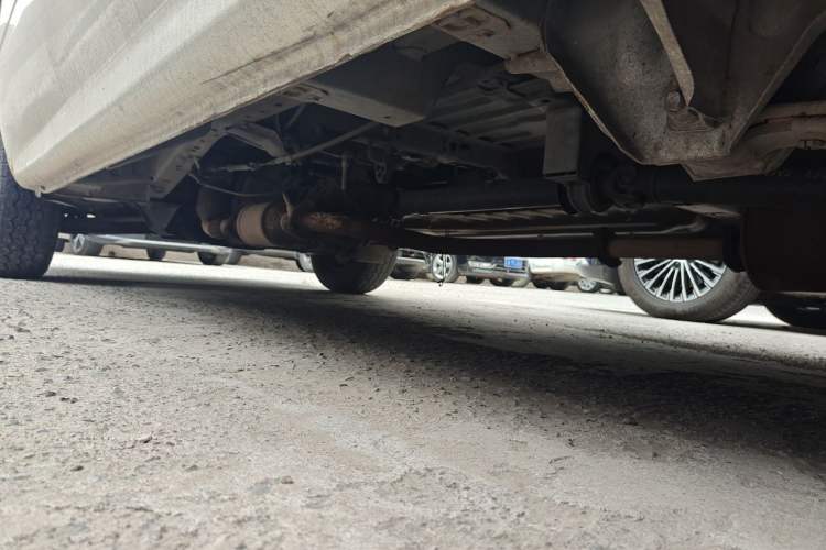Used King Long Golden Way 2018 2.0L Van Series V20 Chassis Rear Left