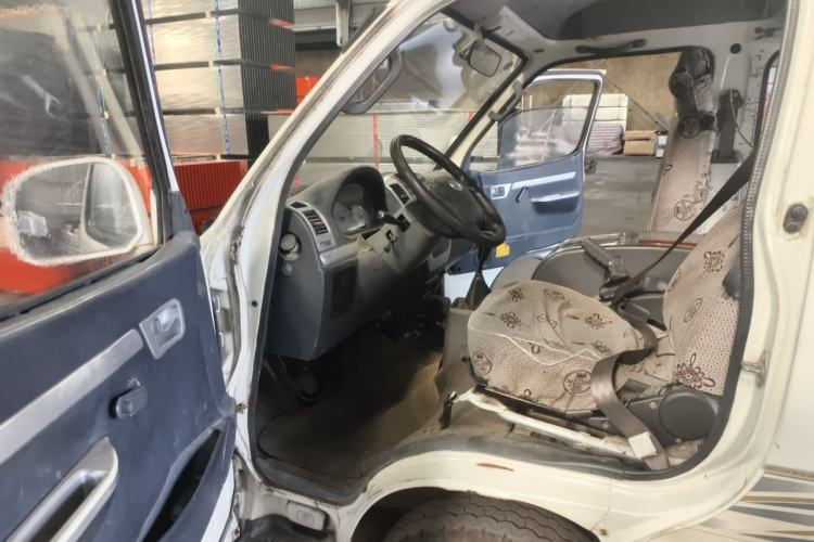 Used King Long Golden Way 2018 2.0L Business Series 4G20 Driver Seat