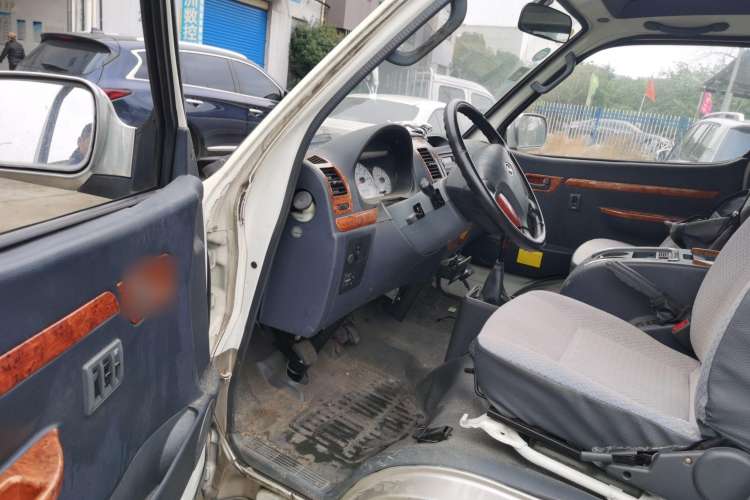 Used King Long Golden Way 2018 2.0L Business Series 4G20 Driver Seat