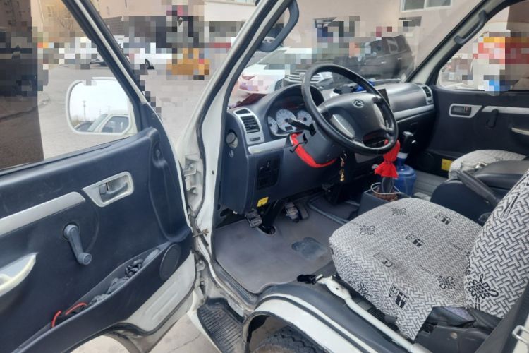 Used King Long Golden Way 2018 2.0L Van Series 4G20 Driver Seat