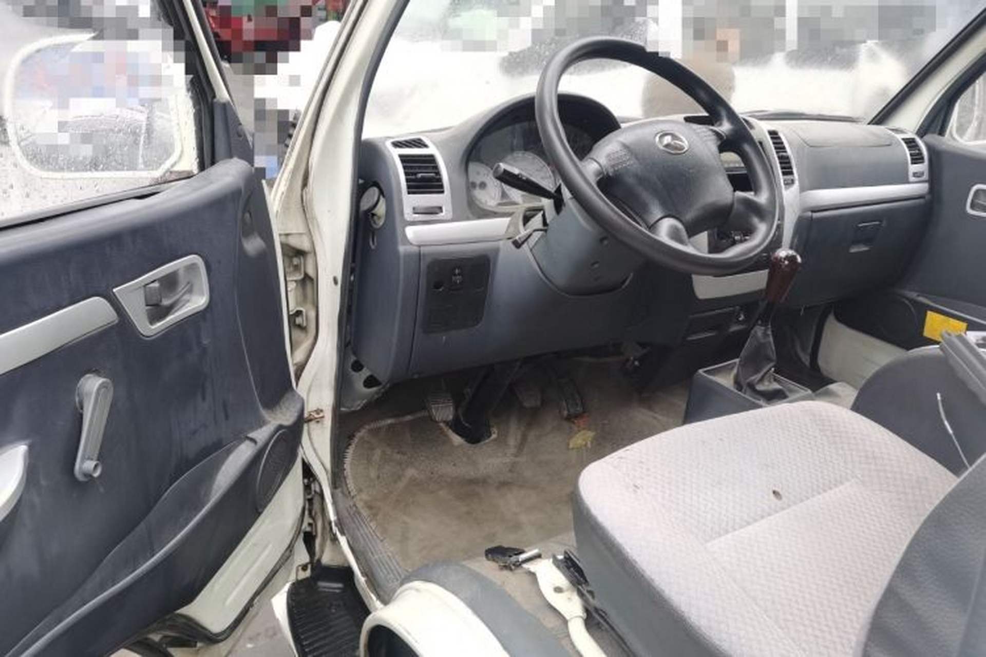 Used King Long Golden Way 2018 2.0L Business Series 4G20 Driver Seat