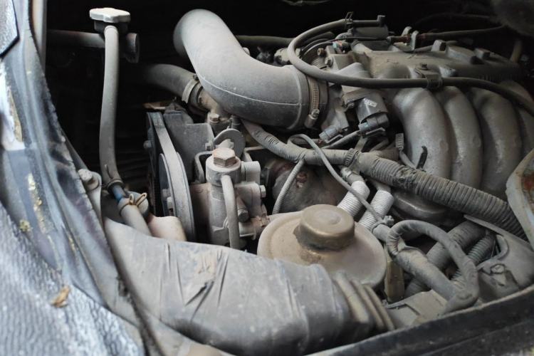 Used King Long Golden Way 2018 2.0L Van Series 4G20 Engine Bay