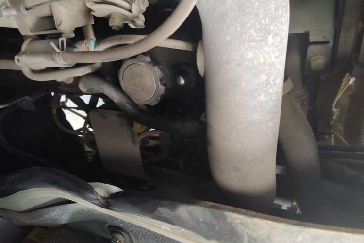 Used King Long Golden Way 2018 2.0L Van Series 4G20 Engine Bay Left