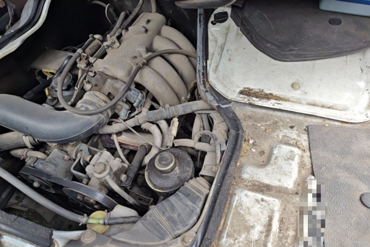 Used King Long Golden Way 2018 2.0L Van Series 4G20 Engine Bay Left