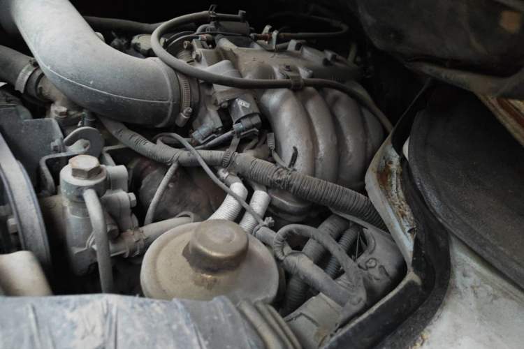 Used King Long Golden Way 2018 2.0L Van Series 4G20 Engine Bay Left