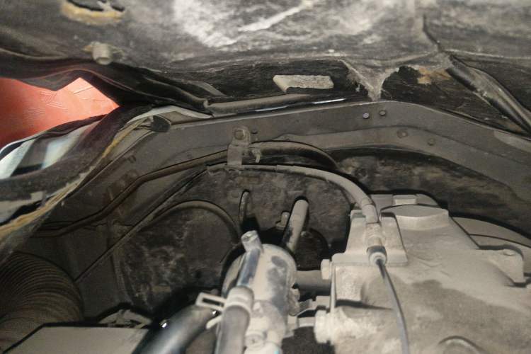 Used King Long Golden Way 2018 2.0L Van Series 4G20 Engine Bay Left