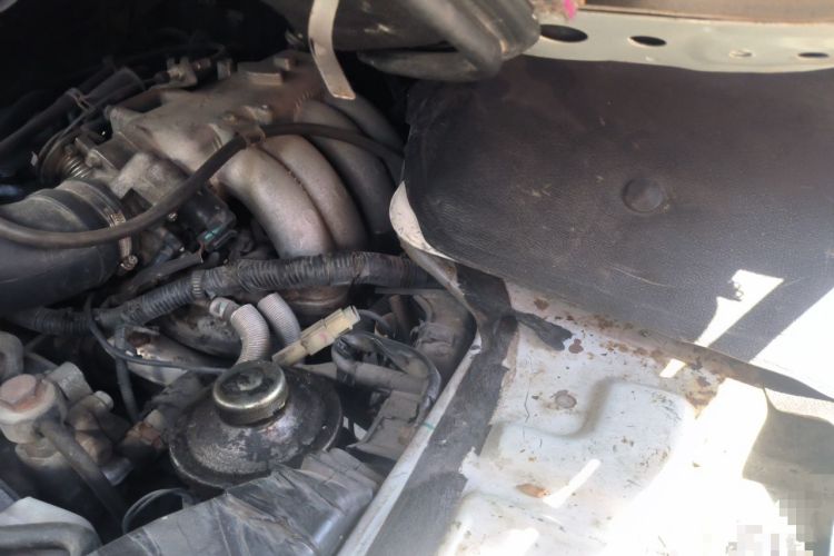 Used King Long Golden Way  Engine Bay Left