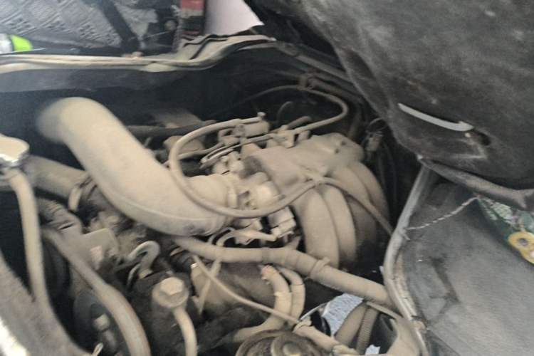 Used King Long Golden Way 2018 2.0L Van Series 4G20 Engine Bay Right
