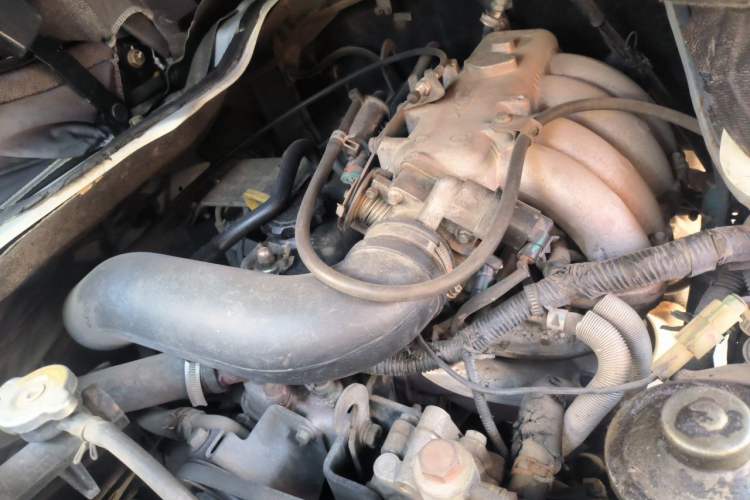 Used King Long Golden Way  Engine Bay Right