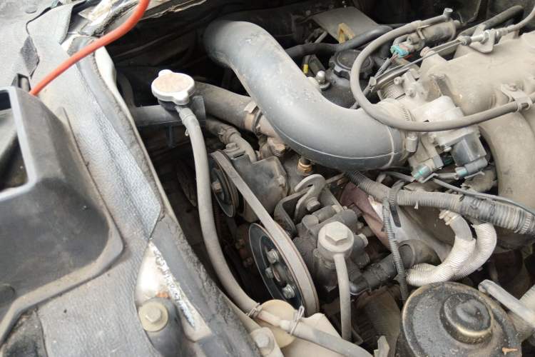 Used King Long Golden Way 2018 2.0L Business Series 4G20 Engine Bay Right