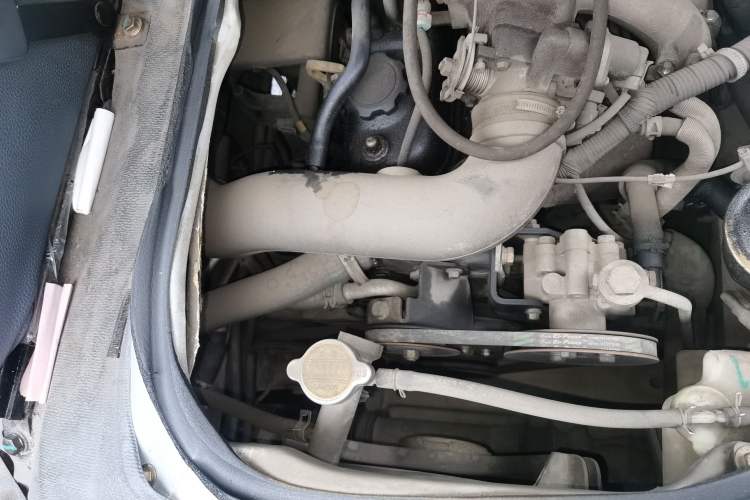 Used King Long Golden Way 2018 2.0L Business Series 4G20 Engine Bay Right