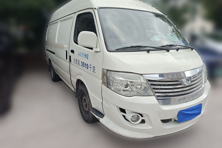 Used King Long Golden Way 2018 2.0L Van Series V20 Front Right 45 Deg