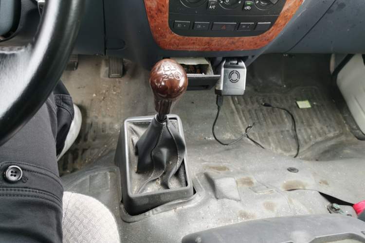 Used King Long Golden Way 2018 2.0L Business Series 4G20 Gear Lever