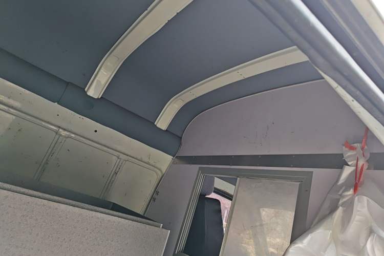 Used King Long Golden Way 2018 2.0L Van Series 4G20 Headliner