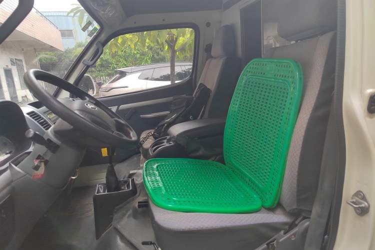 Used King Long Golden Way 2018 2.0L Van Series 4G20 Left Front Seat