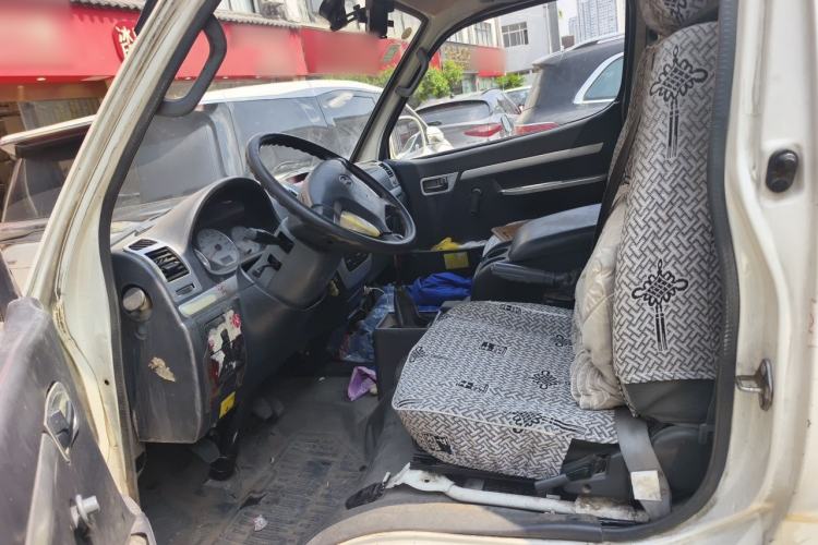 Used King Long Golden Way 2018 2.0L Van Series 4G20 Left Front Seat