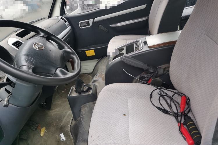 Used King Long Golden Way 2018 2.0L Business Series 4G20 Left Front Seat