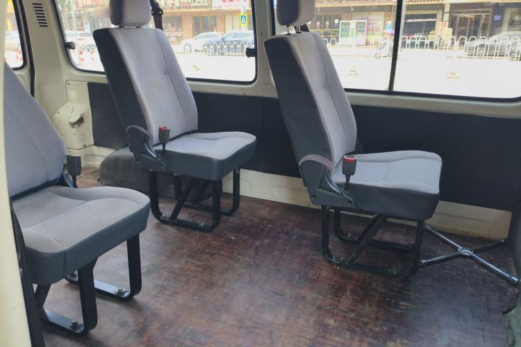 Used King Long Golden Way 2018 2.0L Van Series 4G20 Left Rear Seat