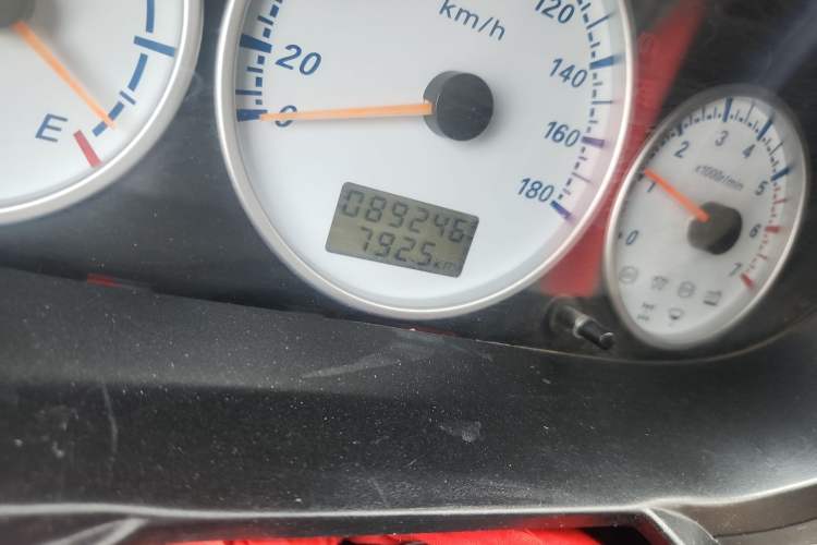 Used King Long Golden Way 2018 2.0L Van Series 4G20 Odometer Close Up