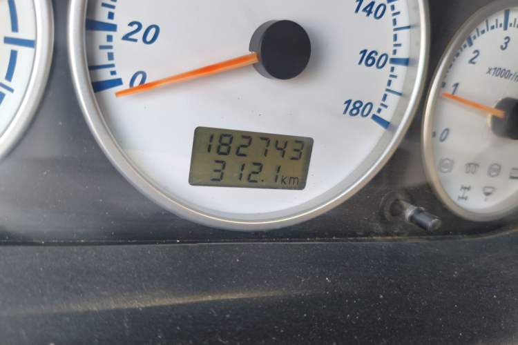 Used King Long Golden Way 2018 2.0L Van Series 4G20 Odometer Close Up