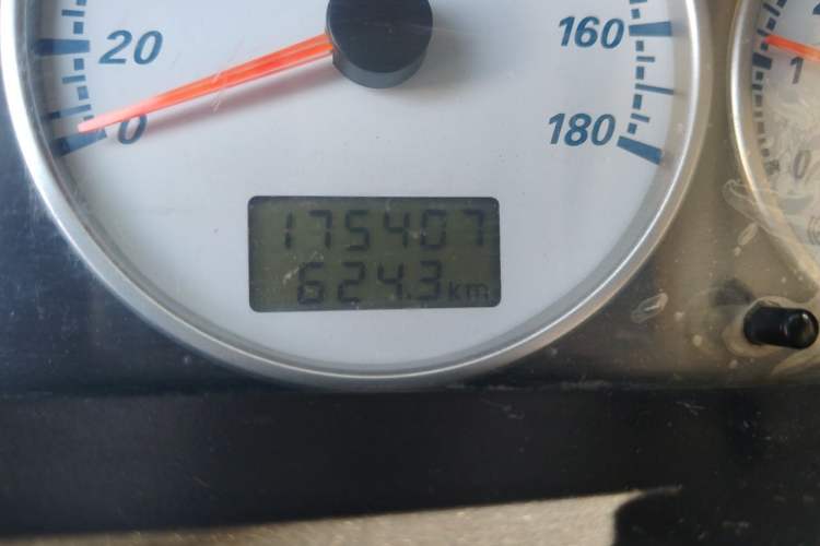 Used King Long Golden Way  Odometer Close Up